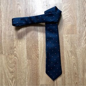 Bradfield Elegant Navy Blue Tie with Subtle Red Accents